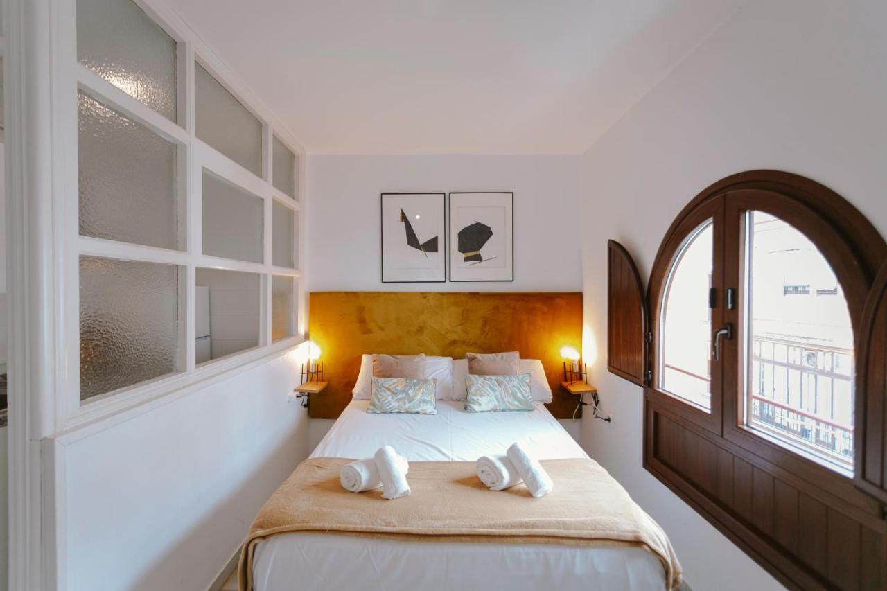 Complete Studio With Terrace - 1Bth- La Giralda Apartment เซบีญา ภายนอก รูปภาพ