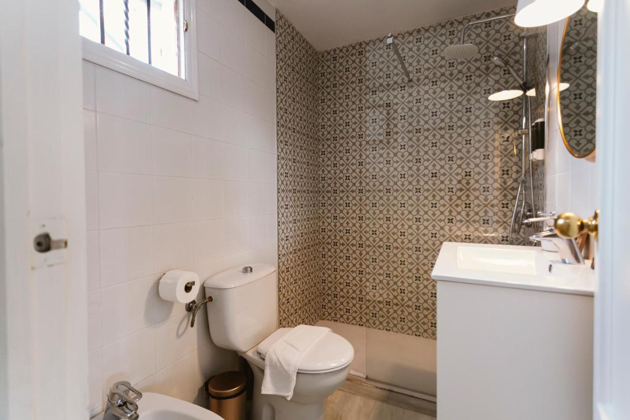 Complete Studio With Terrace - 1Bth- La Giralda Apartment เซบีญา ภายนอก รูปภาพ