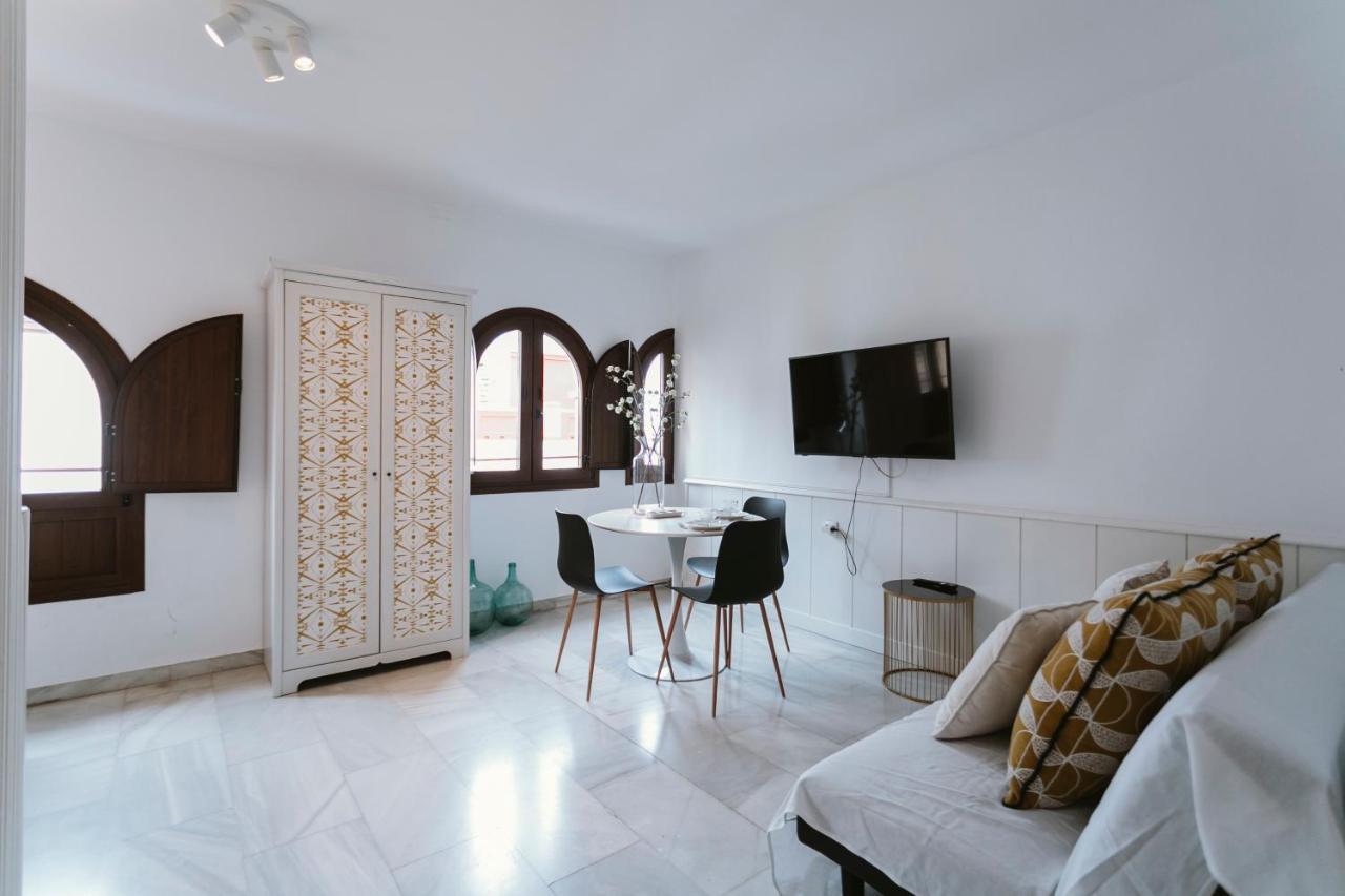 Complete Studio With Terrace - 1Bth- La Giralda Apartment เซบีญา ภายนอก รูปภาพ