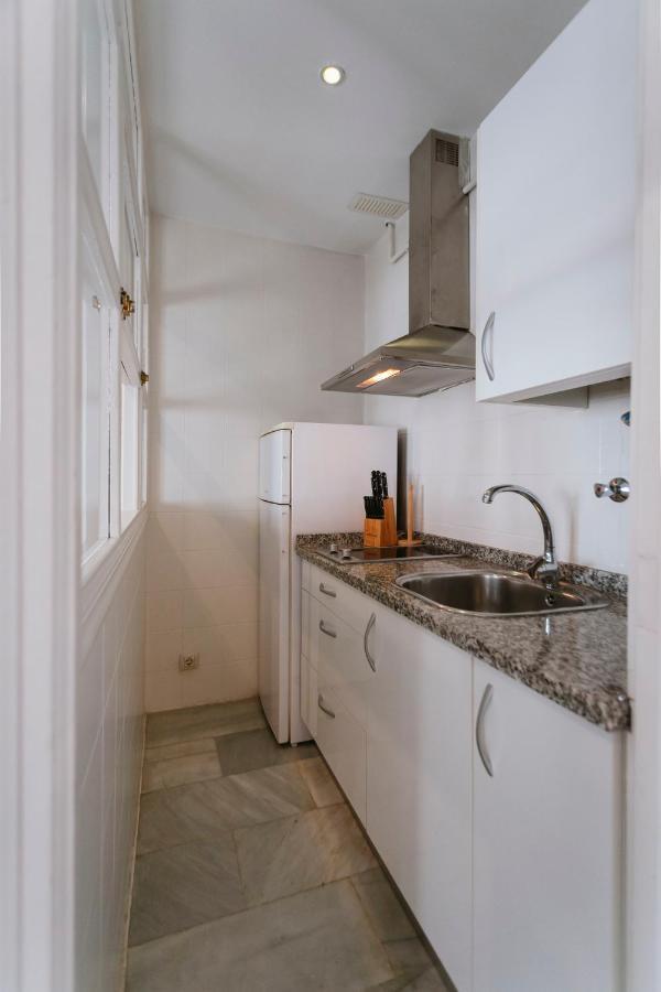 Complete Studio With Terrace - 1Bth- La Giralda Apartment เซบีญา ภายนอก รูปภาพ