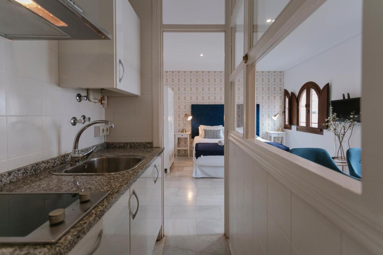 Complete Studio With Terrace - 1Bth- La Giralda Apartment เซบีญา ภายนอก รูปภาพ