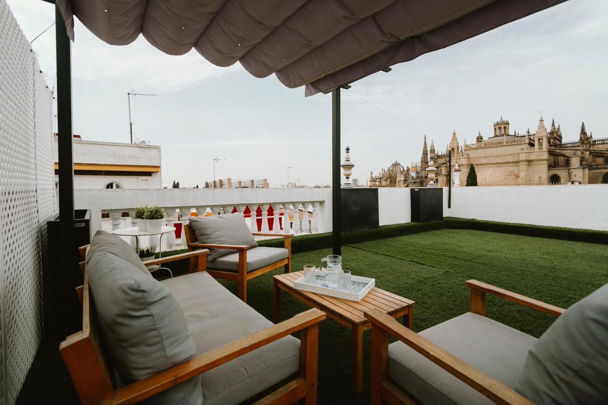 Complete Studio With Terrace - 1Bth- La Giralda Apartment เซบีญา ภายนอก รูปภาพ