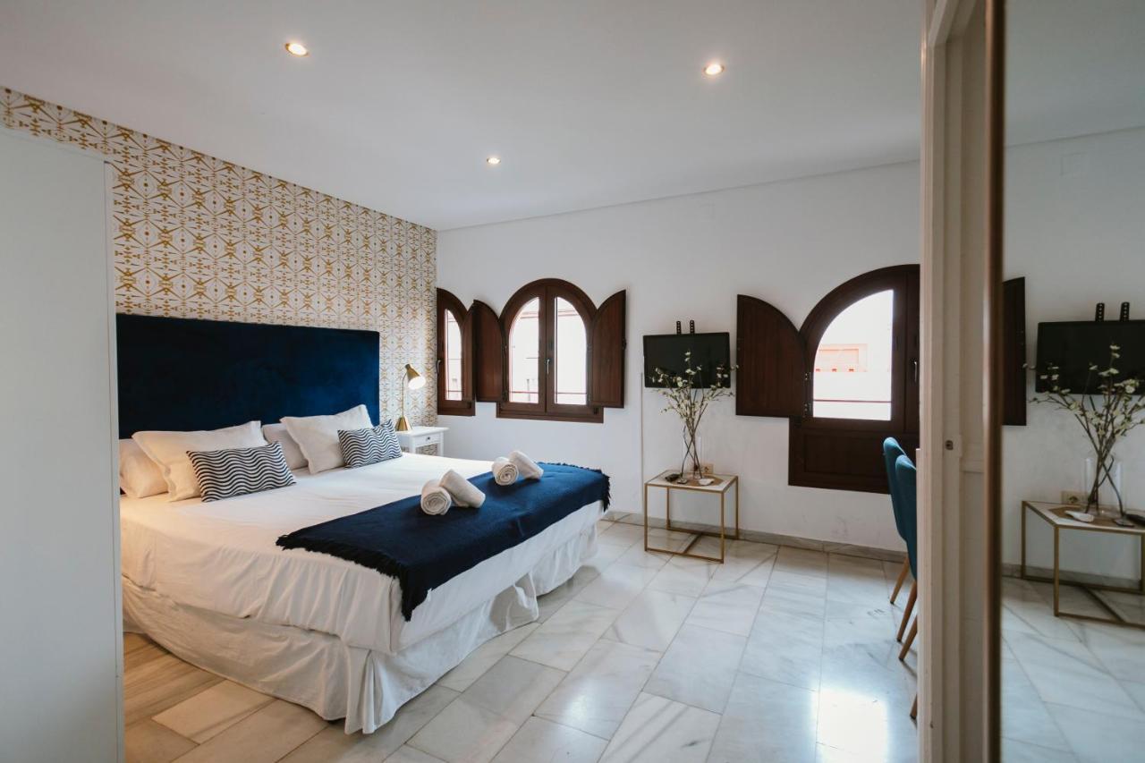 Complete Studio With Terrace - 1Bth- La Giralda Apartment เซบีญา ภายนอก รูปภาพ
